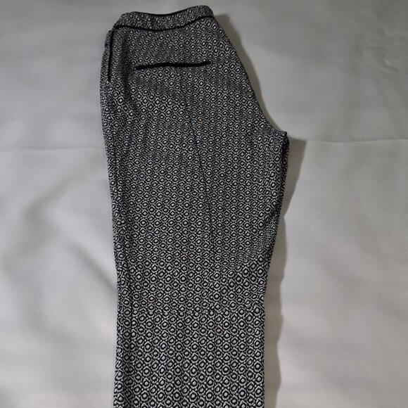 H&M Ankle Slim Pants Size 8 Stretch Black & White Geometric Print Side Zipper - Picture 15 of 15